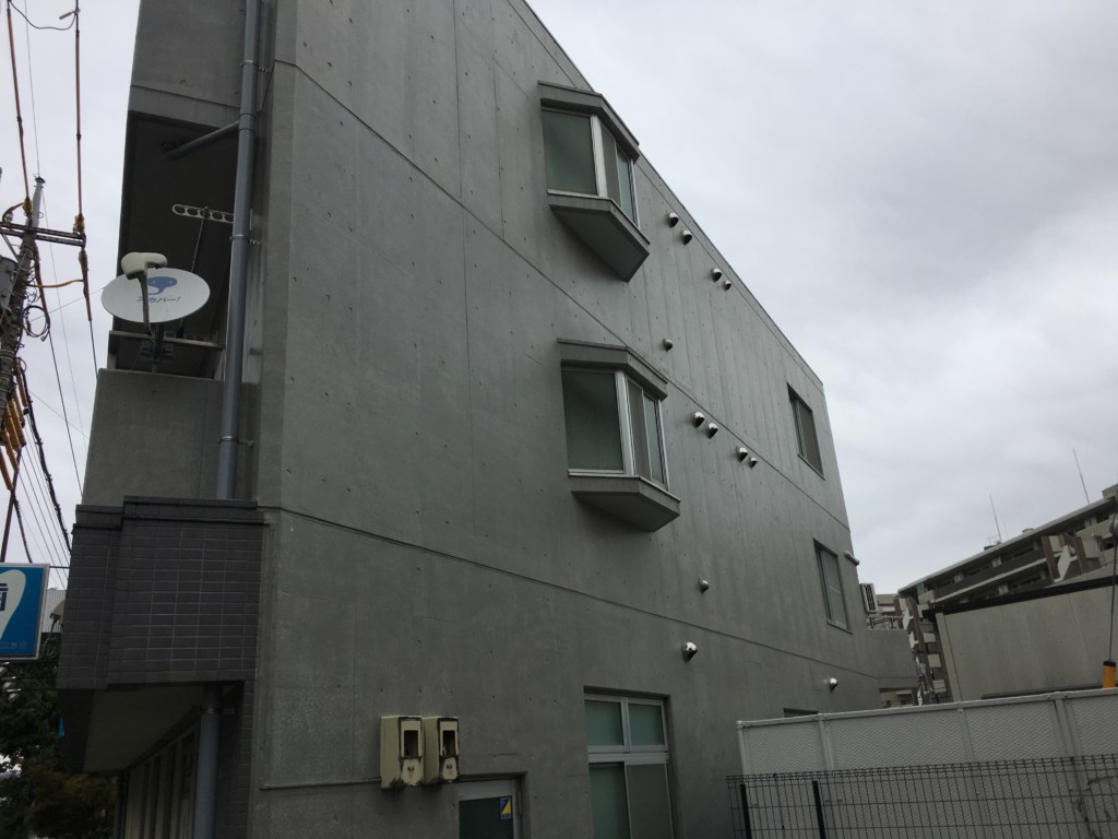 東京都多摩市｜ビル
