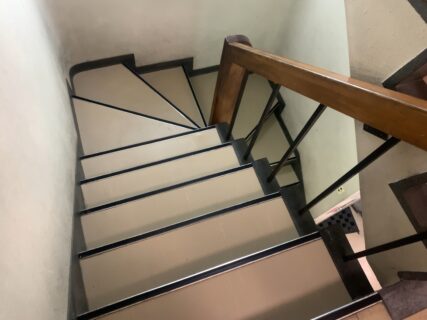 東京都千代田区　Ｋビル床Ｐタイル工事