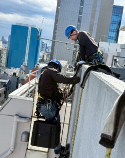 東京都豊島区　ロープアクセス外壁改修工事