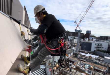 東京都目黒区 無足場工法ロープアクセス漏水工事