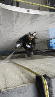 東京都千代田区 無足場工法ロープアクセス外壁塗装