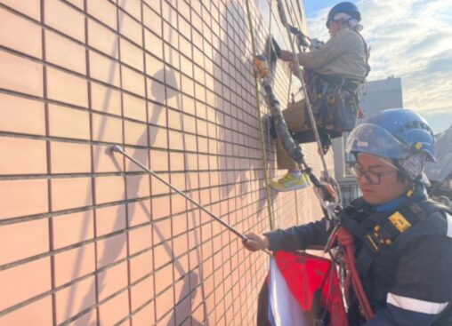 東京都江東区 無足場工法ロープアクセス外壁打診調査工事