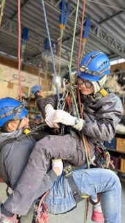 無足場工法ロープアクセス　定期トレーニング～ロープdemo工事RITA～